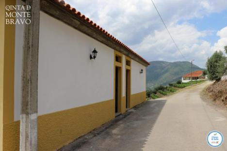 Ervedosa do Douro Quinta Do Monte Bravo - Douro - Quarto Duploヴィラ エクステリア 写真